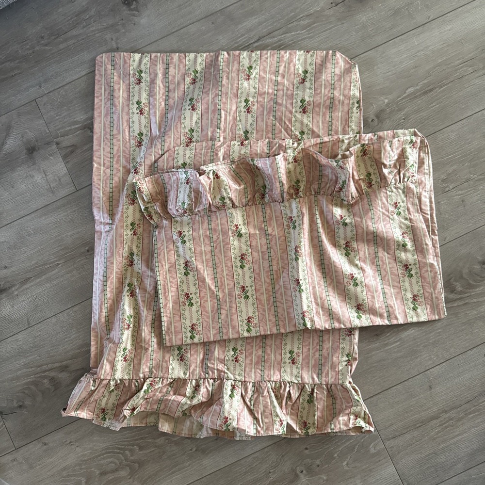 Ralph Lauren LILLIAN Evelyn Chintz Floral Striped 2 Standard Pillowcases